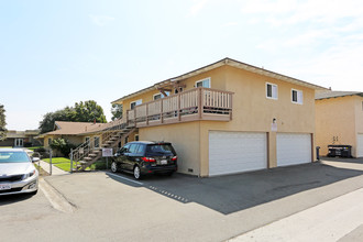 16641 Tunstall Ln in Huntington Beach, CA - Building Photo - Building Photo