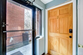 3575 Linwood Ave in Cincinnati, OH - Foto de edificio - Building Photo