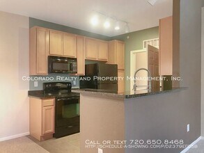 9142 Lodestar Ln-Unit -#305 in Parker, CO - Building Photo - Building Photo