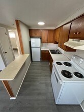 104-110 Maple Ln in Churubusco, IN - Building Photo - Building Photo