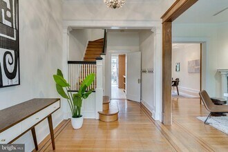 2821 27th St NW in Washington, DC - Building Photo - Building Photo
