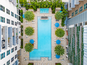 2703 Biscayne Blvd, Unit 3rd floor in Miami, FL - Building Photo - Building Photo