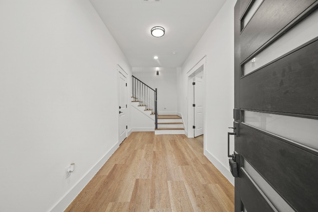 2510 Gray St in Houston, TX - Foto de edificio - Building Photo