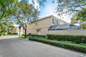 39 Laurel Oaks Cir in Jupiter, FL - Building Photo - Building Photo