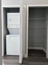 5998 Westgate Dr in Orlando, FL - Building Photo - Building Photo