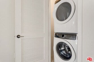 1431 Armacost Ave in Los Angeles, CA - Building Photo - Building Photo