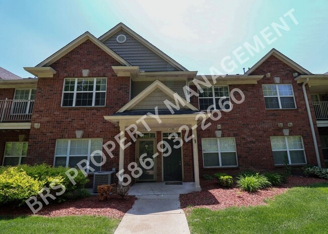 property at 11391 N Woods Dr