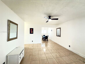 350 75th St in Miami Beach, FL - Building Photo - Building Photo