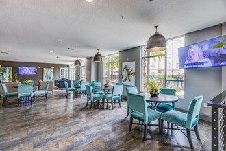 Weston Park at Longwood Station in Longwood, FL - Building Photo - Interior Photo