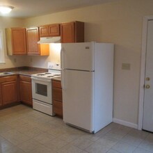 32 Overlock Rd-Unit -C in Levant, ME - Building Photo - Building Photo