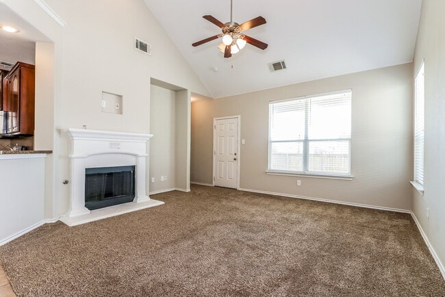 5020 Cassidy Ln in Fort Worth, TX - Building Photo - Building Photo
