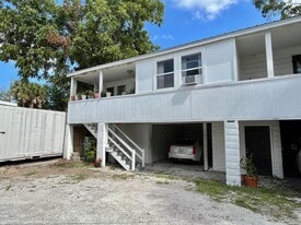 138 King St in St. Augustine, FL - Building Photo