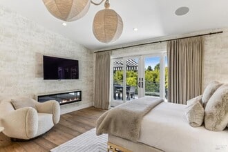 30 Corte Sereno in Kentfield, CA - Building Photo - Building Photo