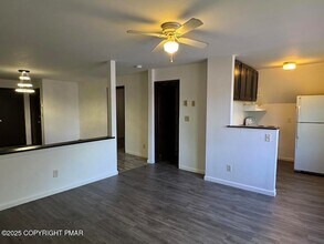 726 Milford Rd, Unit 3 in East Stroudsburg, PA - Building Photo - Building Photo