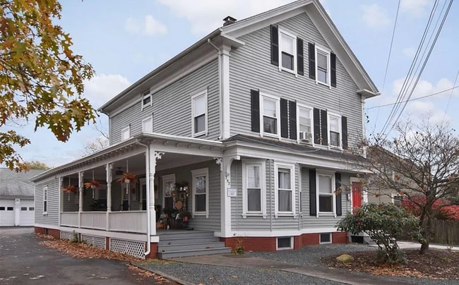 294 Pleasant St, Unit 1