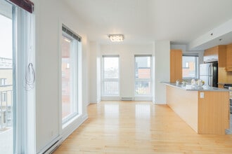 Les Berges du Canal in Montréal, QC - Building Photo - Building Photo