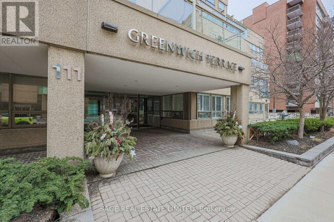 111-111 Merton St in Toronto, ON - Building Photo - Building Photo
