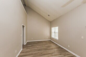 3517 Ten Oaks Cir in Powder Springs, GA - Building Photo - Building Photo