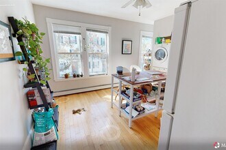 33 Portsmouth St, Unit 2R in Cambridge, MA - Building Photo - Building Photo