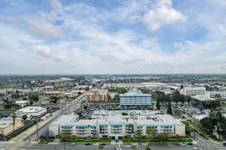 Regent Terrace in Downey, CA - Building Photo - Building Photo