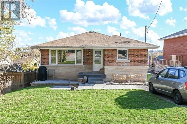 property at 75 Kimberly Dr