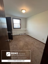 155 W Adams St in Wisconsin Dells, WI - Building Photo - Building Photo