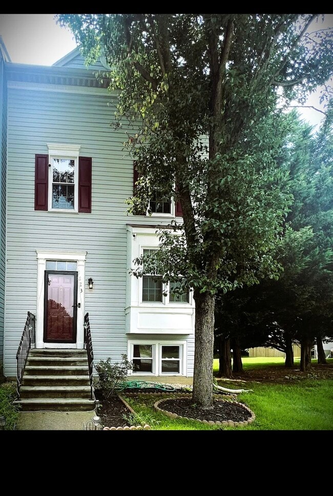 property at 1623 Winding Brook Way