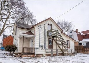 83 Adelaide St S in Chatham, ON - Building Photo - Building Photo