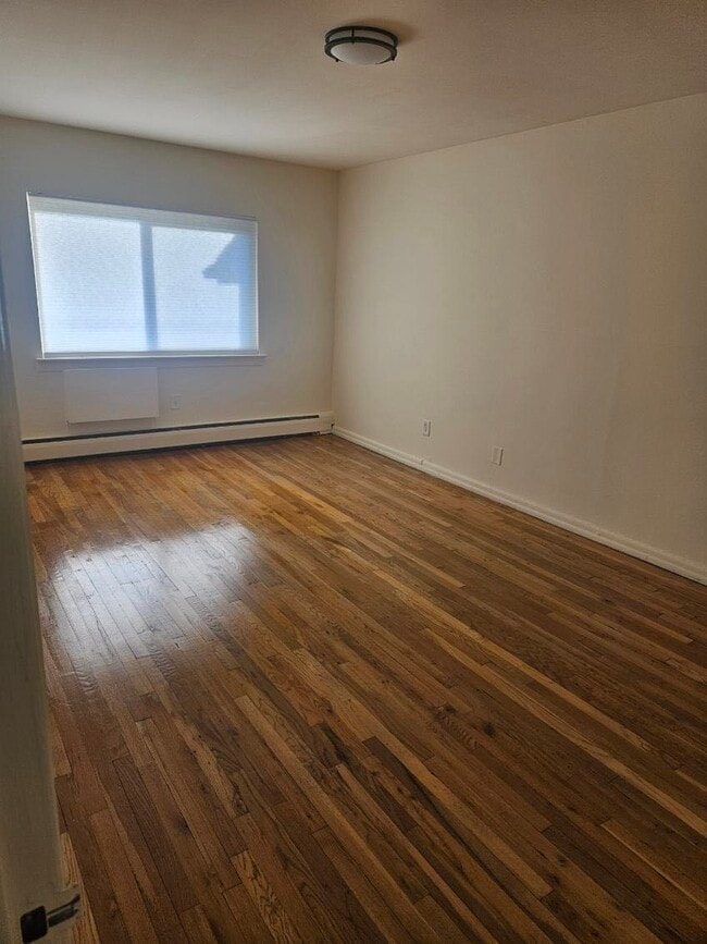 3241 Royal Ave, Unit 3241 2A