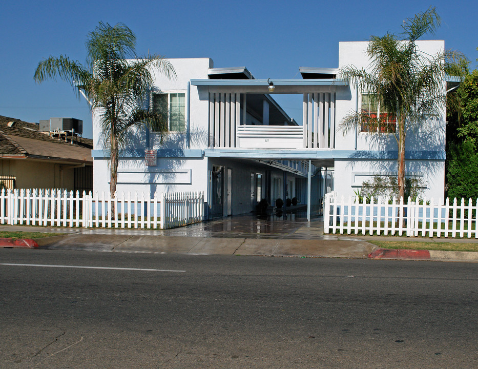 611 N Van Ness Ave in Fresno, CA - Building Photo