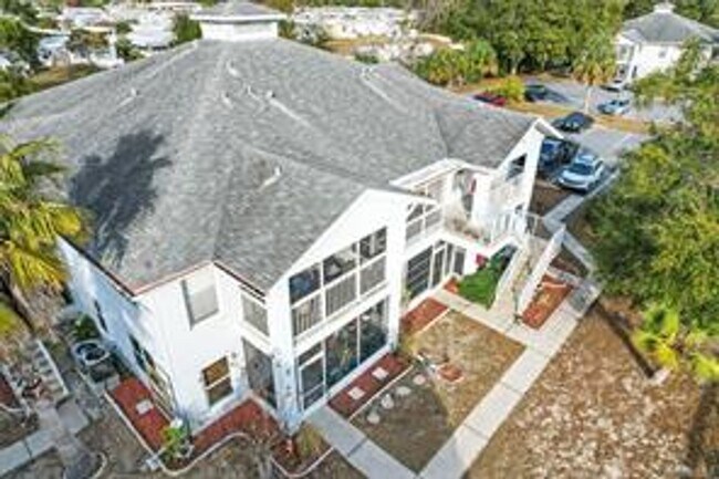 919 SE Mayo Dr in Crystal River, FL - Building Photo - Building Photo