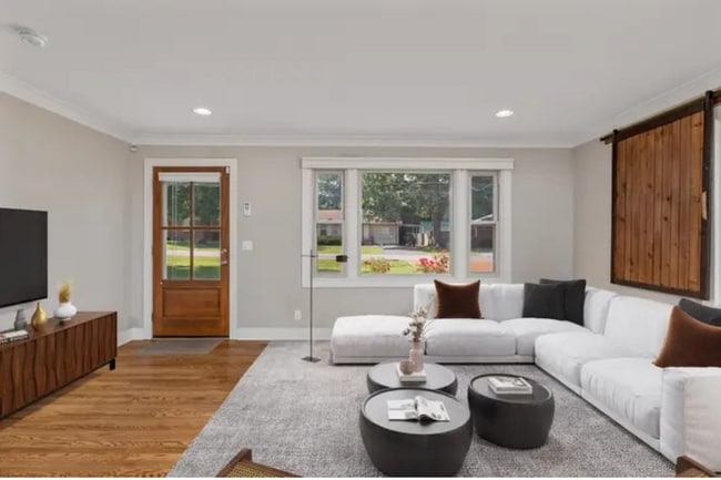 414 Figuers Dr in Franklin, TN - Foto de edificio - Building Photo