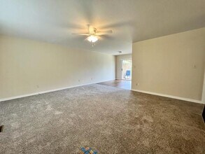 15089 E Hwy 264 in Lowell, AR - Building Photo - Building Photo