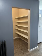 2 Parkin Ave, Unit 2nd floor in Taunton, MA - Foto de edificio - Building Photo