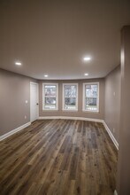 453 Abbott Rd, Unit Upper in Buffalo, NY - Foto de edificio - Building Photo