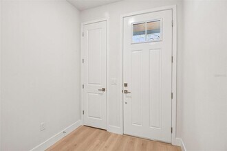 3129 4th Ter N in St. Petersburg, FL - Building Photo - Building Photo