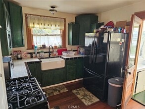 1820 N Bush St, Unit 309 in Santa Ana, CA - Foto de edificio - Building Photo