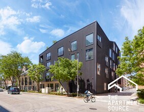 1712 Oak Ave in Evanston, IL - Building Photo - Building Photo