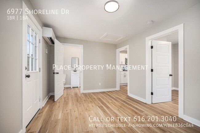 6977 Shoreline Dr in Delton, MI - Building Photo - Building Photo