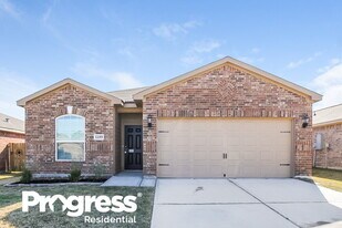 12019 Fairquarter Ln in Pinehurst, TX - Building Photo