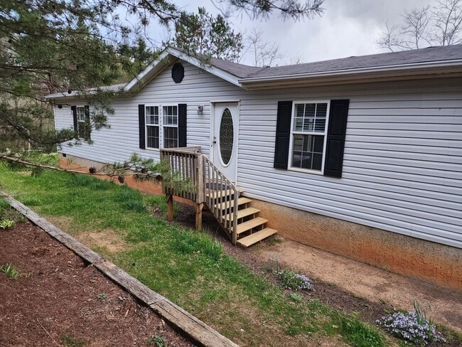 property at 21 Powder Horn Trail