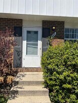 462 Norvelle Ct in Glen Burnie, MD - Building Photo