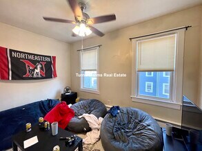 19 Sachem St, Unit A in Boston, MA - Foto de edificio - Building Photo