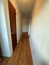 301 Copiague Pl in Copiague, NY - Building Photo - Building Photo