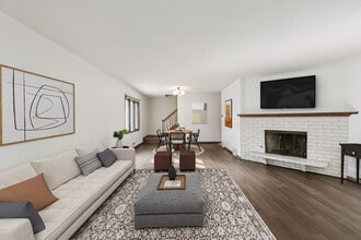 7207 Heatherton Cir in Minneapolis, MN - Foto de edificio - Building Photo
