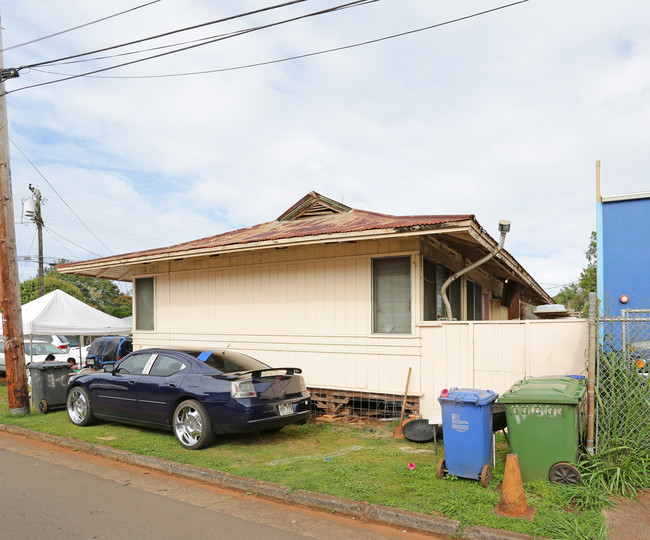 314 Palm St in Wahiawa, HI - Building Photo - Building Photo