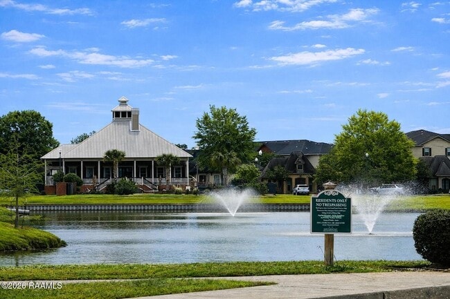 106 Shadow Springs Dr in Lafayette, LA - Building Photo - Building Photo