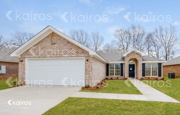 71 Hideaway Ln in Wetumpka, AL - Building Photo