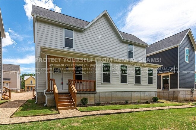 property at 1027 S Laramie Hts