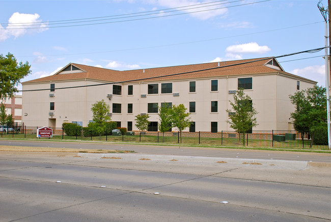 Pioneer Place Senior Housing in Plano, TX - Building Photo - Building Photo